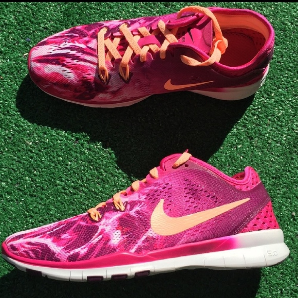 Nike free 5.0 shoe